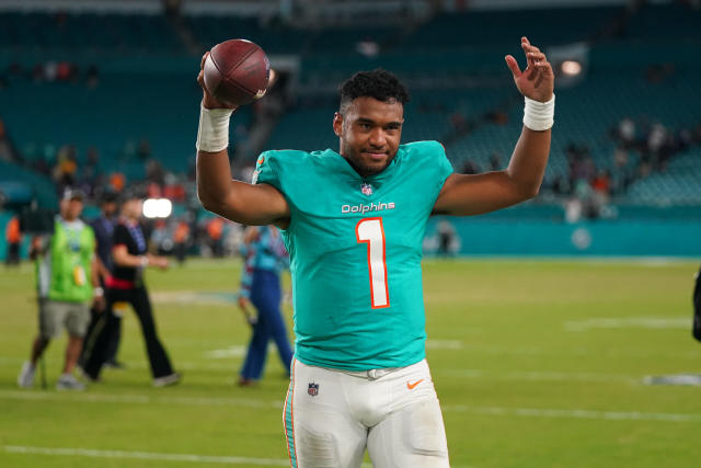 Dolphins vs Ravens: NFL experts, fans react on social media