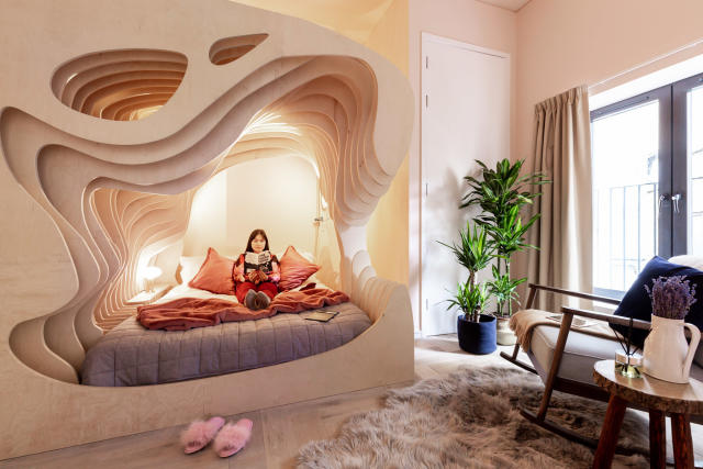 Womb-inspired bedroom designed to help guests 'sleep like a baby', The  Independent