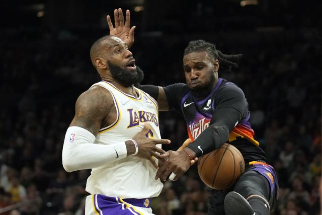 LeBron James unfazed by heavy minutes as he powers Lakers past