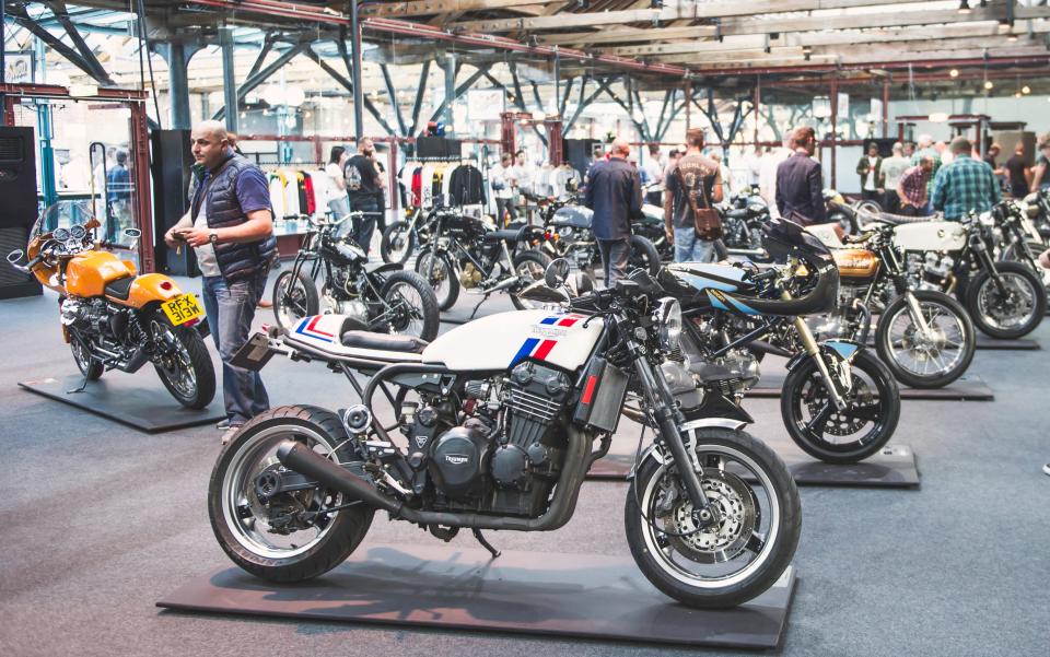 Beautiful bikes in a beautiful venue - with a knowledgeable crowd - (C)KK