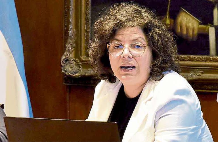 Vizzotti trabaja en herramientas para transparentar la vacunación