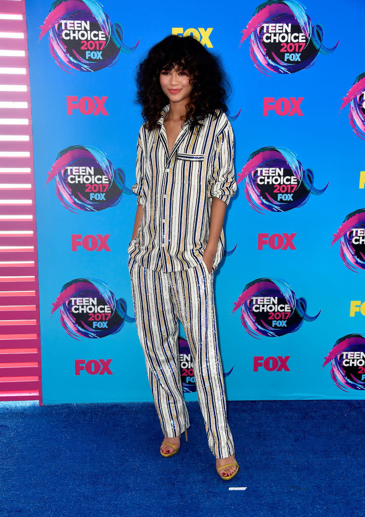 <p>The reigning queen of cool girl chic kept it casual, but oh-so-glam in silk pajamas. The heels and tousled locks elevate. (Photo: Getty Images) </p>