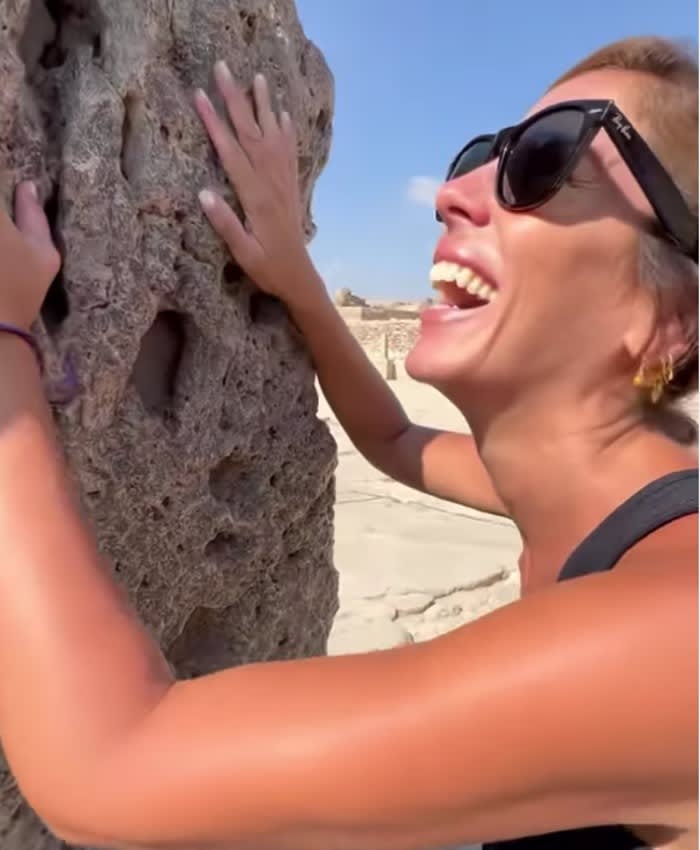 Anabel Pantoja, muy sonriente en el vídeo de su perfil 