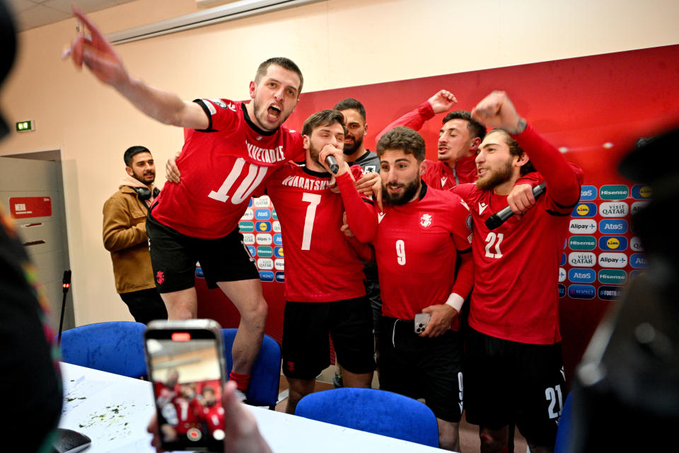 喬治亞絕對會想繼續像闖進決賽圈時一樣慶祝勝利的到來。 (Photo by Levan Verdzeuli - UEFA/UEFA via Getty Images)