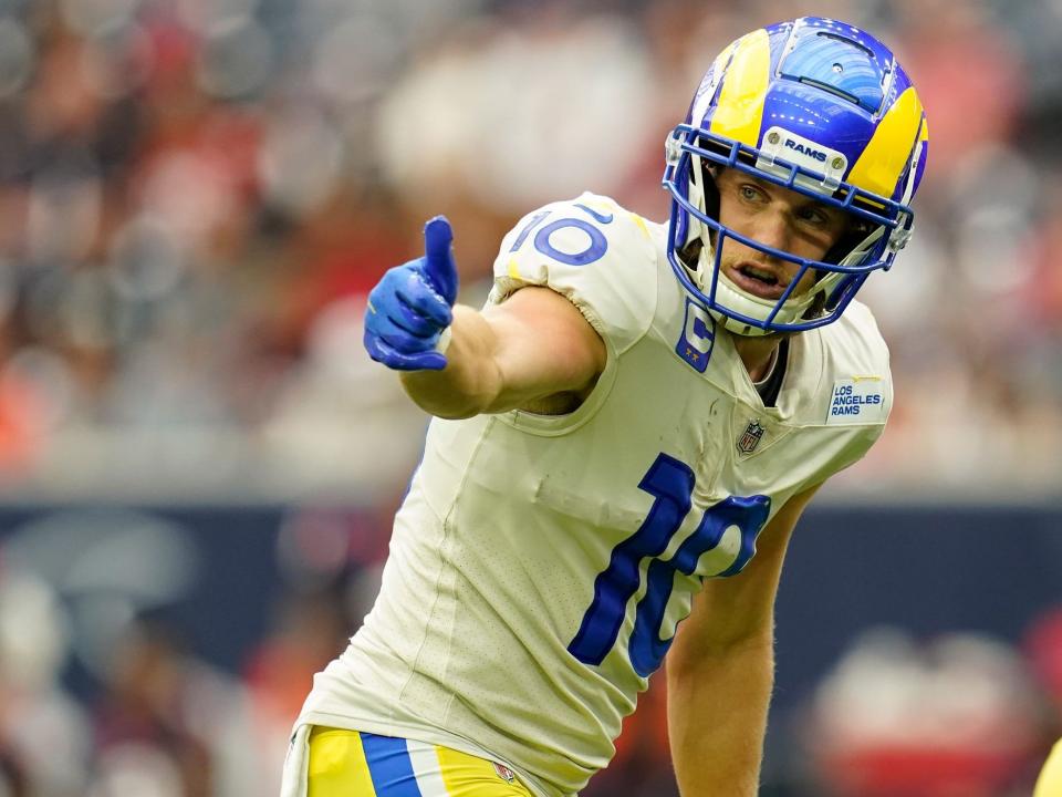 Cooper Kupp signals before a play against the Houston Texans.