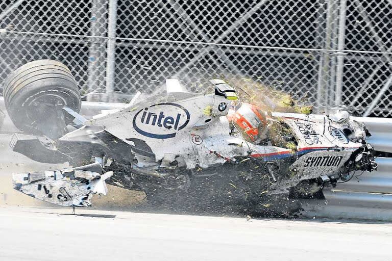 El polaco Rubert Kubica (Williams) se accidentó contra las protecciones del circuito de Montreal en 2007: la fuerza del impacto fue de 75G.