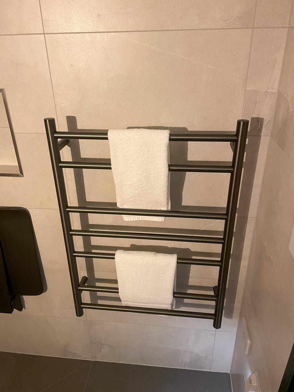 The dome's bathroom had a towel warmer.