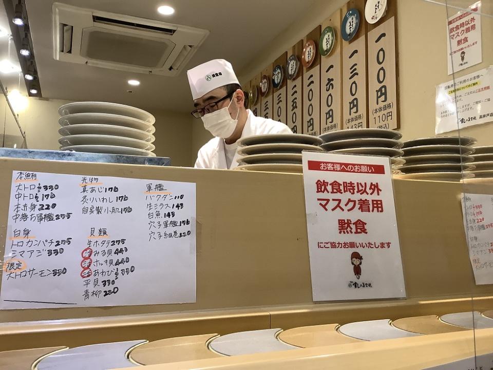 日本到處都推行默食，這樣就不會有禁止內用問題   圖:劉黎兒攝影