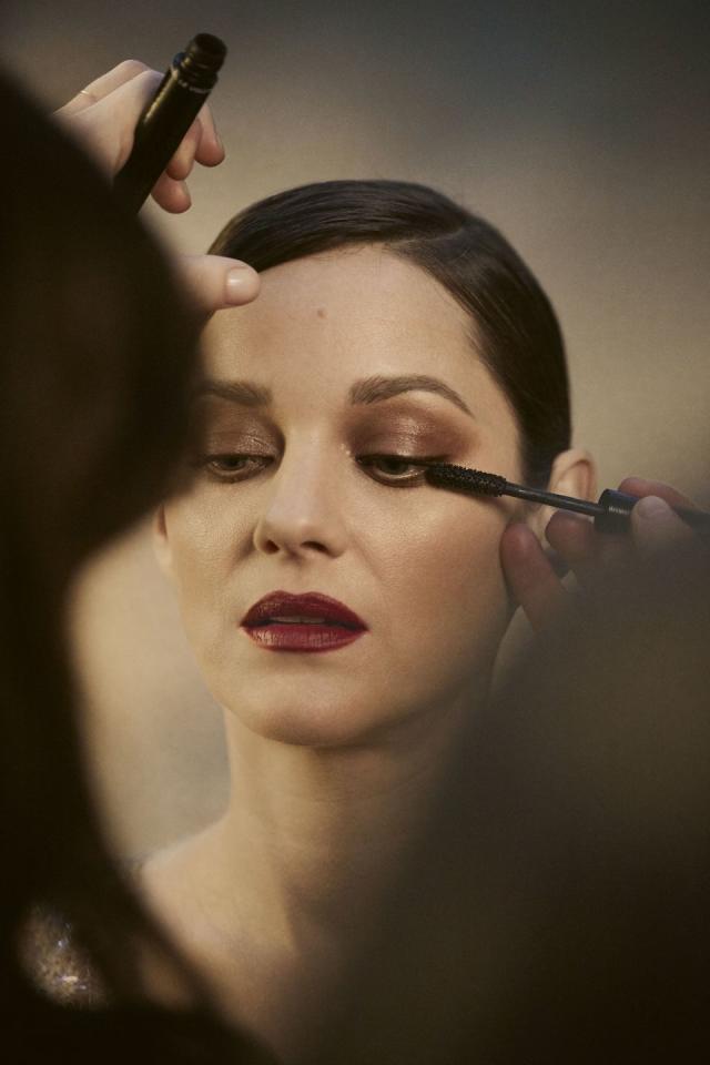 Go behind the scenes with Marion Cotillard for her new Chanel