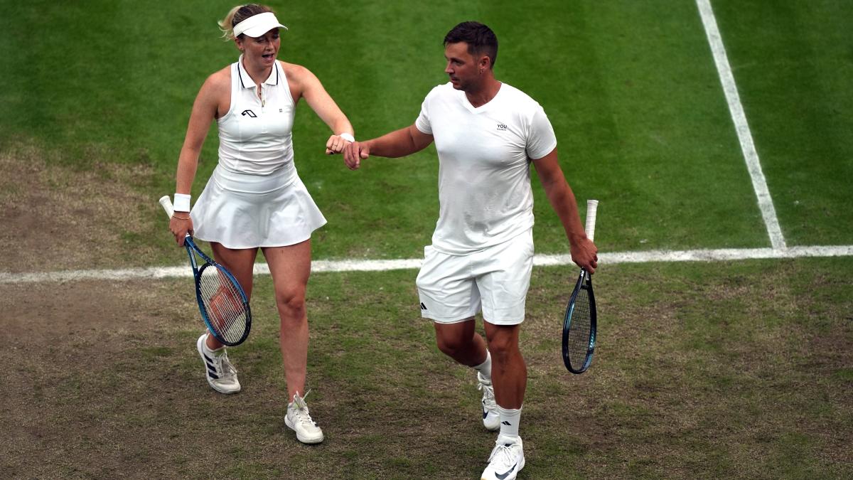 Marcus Willis reaches mixed doubles quarterfinals on Wimbledon return