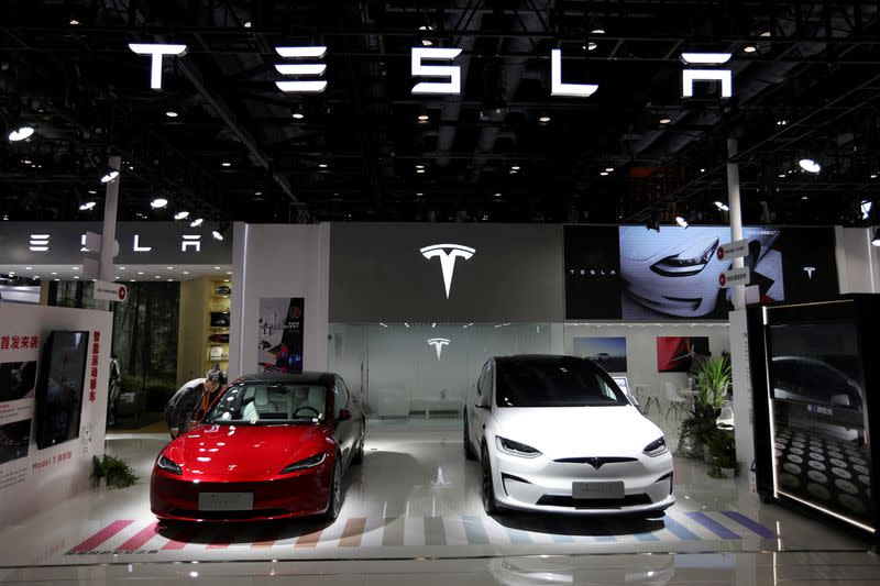 FILE PHOTO: FILE PHOTO: Tesla's new Model 3 in Beijing