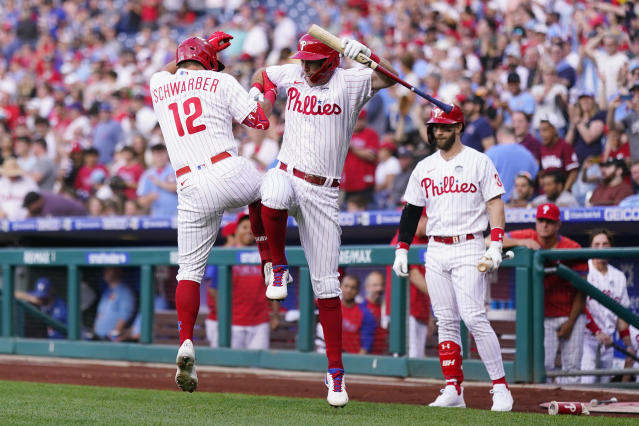 Harper, Schwarber hit 2 HRs each, Phillies go off in 1st game