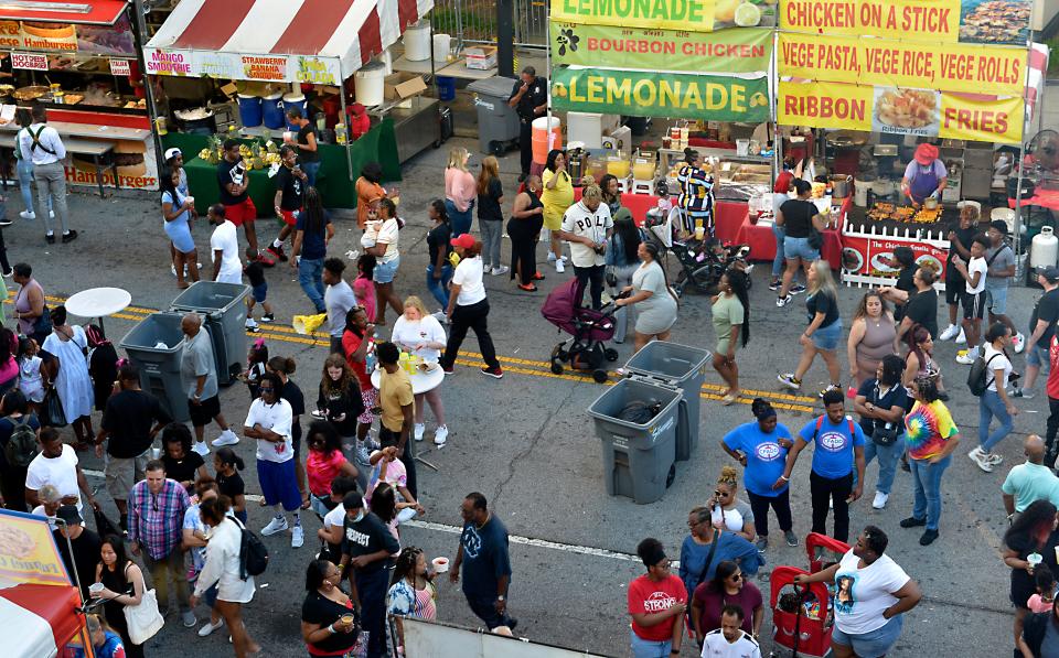 Crowds day and night came to Spring Fling 2022 in downtown Spartanburg. With bands and foods as well as rides; everyone could find something to do at last year's Spring Fling.