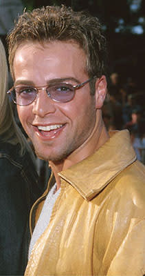Joey Lawrence at The Chinese Theater premiere of Paramount's Mission Impossible 2
