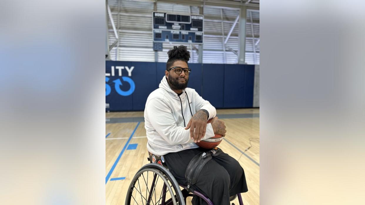 <div>Wheelchair athlete Justin Walker claims Southwest Airlines employees damaged his team's wheelchairs during a flight to Richmond for the National Wheelchair Basketball Championships.</div>