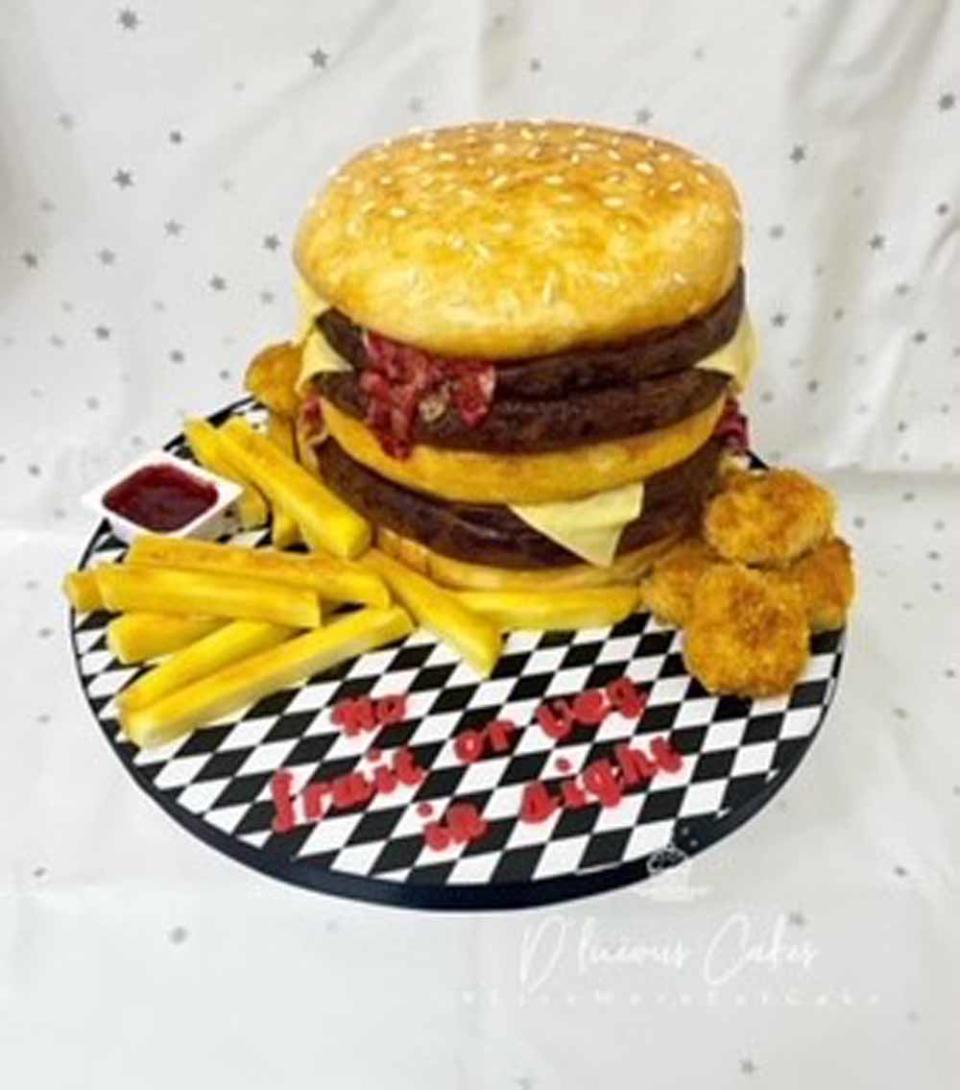 Kelly’s burger cake (PA Real Life/Collect)