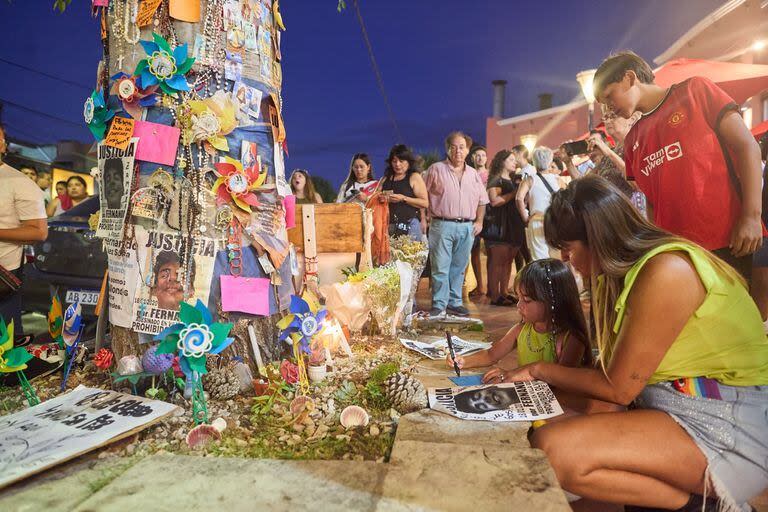 Aybar Lola y Delfina Rodríguez, de Río Gallegos, en el cuarto aniversario del crimen de Fernando Báez Sosa