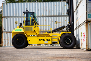 The Hyster top-pick container handler, the first ever powered by a hydrogen fuel cell to be piloted in a real-world program