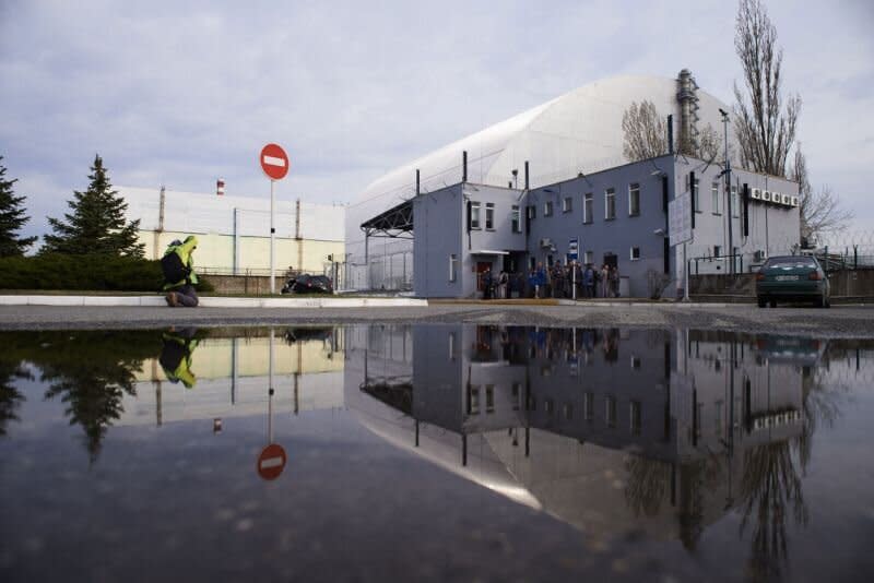 Vista del nuevo confinamiento seguro sobre la unidad 4 de la central nuclear de Chernóbil, en la Zona de Exclusión, Ucrania (Foto: Vitaliy Holovin / Corbis a través de Getty images).