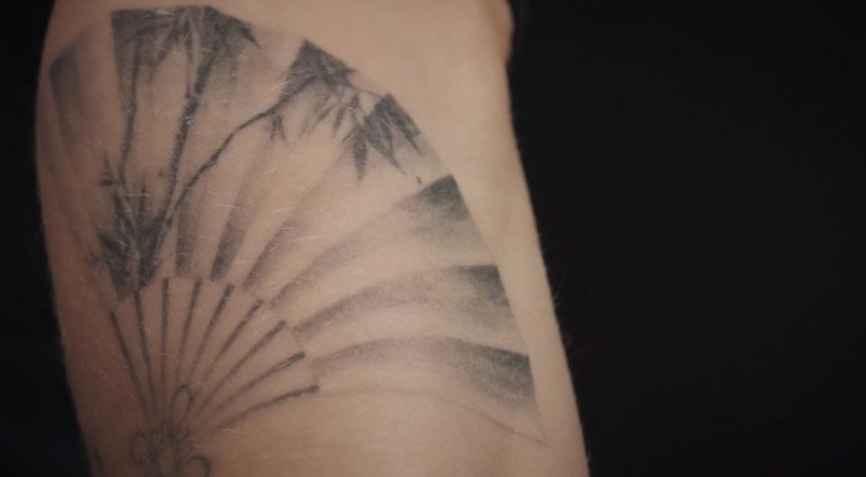 Another Magic Ink example is this fan, which appears like a normal piece of body art. Courtesy of Bang Bang/ Magic Ink