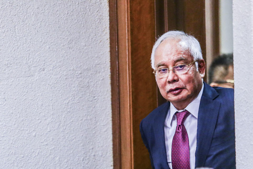 Datuk Seri Najib Razak is seen at the Kuala Lumpur Courts Complex September 24, 2019. — Picture by Hari Anggara