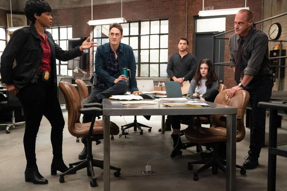 (L-R): Danielle Moné Truitt as Sergeant Ayanna Bell, Ben Chase as Detective Freddie Washburn, Michael Rivera as Detective Diego Morales, Ainsley Seiger as Jett Slootmaekers and Christopher Meloni as Detective Elliot Stabler in “Law & Order: Organized Crime” on NBC.