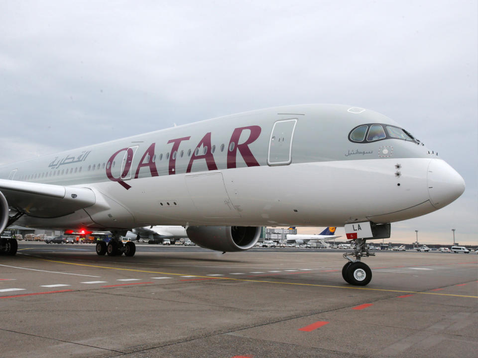 <p>Platz 2: Komfort schreibt auch Qatar Airways groß. Nur eine Fluggesellschaft konnte allerdings noch mehr als die Airline mit Hauptsitz in Doha überzeugen. (Bild-Copyright: Michael Probst/AP Photo) </p>