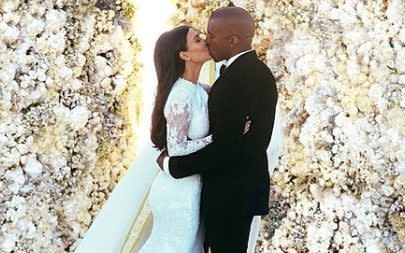 The famous Instagram picture of Kim Kardashian and Kanye West's wedding in 2014 - Instagram