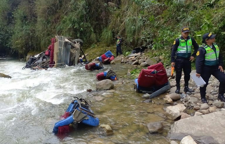 Autobús accidentado en la región de Cajamarca, en Perú, el 29 de abril de 2024 (HANDOUT)