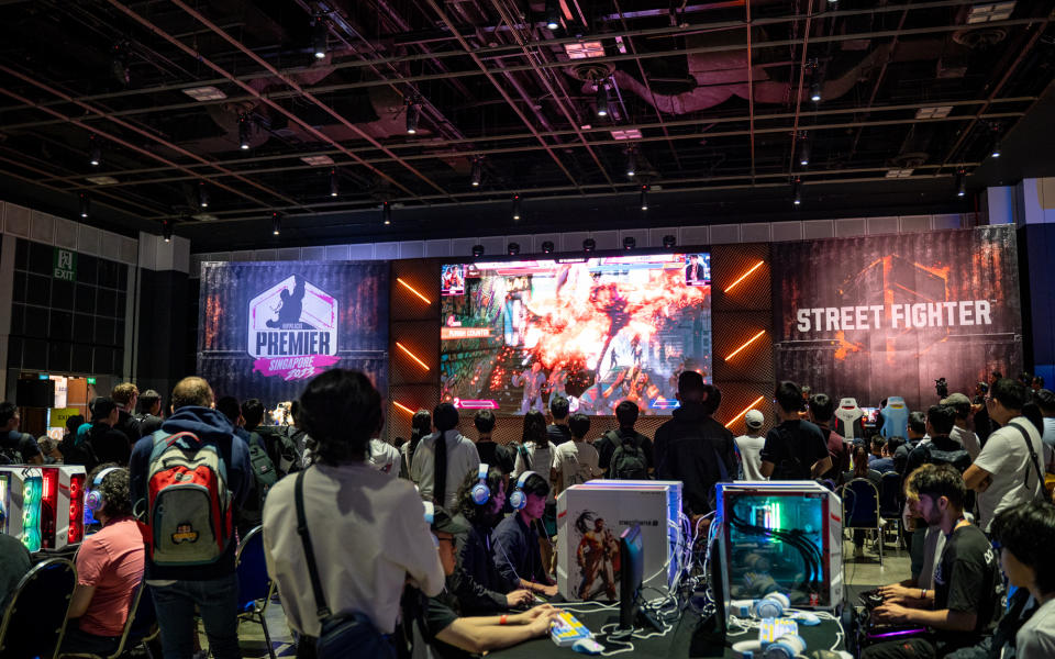 The Capcom Pro Tour 2023 Singapore offline had the crowd growing. (Photo: Aloysius Low/Yahoo Gaming SEA)