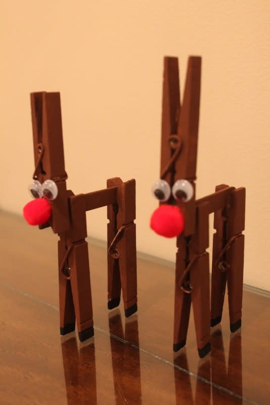 <p>Cathy and Kiddos</p><p>If you never thought you could repurpose your clothespins, think again! This craft by <em><a href="https://cathyandkiddos.blogspot.com/2012/12/dollar-crafts-clothespin-reindeer.html" rel="nofollow noopener" target="_blank" data-ylk="slk:Cathy and Kiddos;elm:context_link;itc:0;sec:content-canvas" class="link rapid-noclick-resp">Cathy and Kiddos</a></em> proves you can turn anything into something cute with a little paint and imagination.</p>