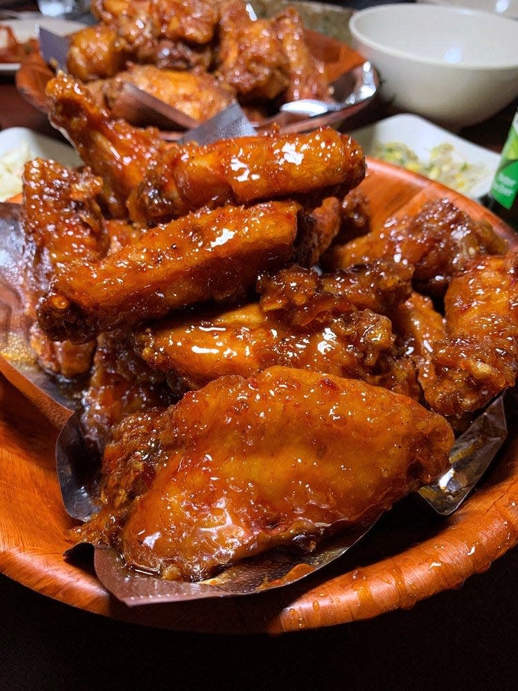 Wings at Dolsot House