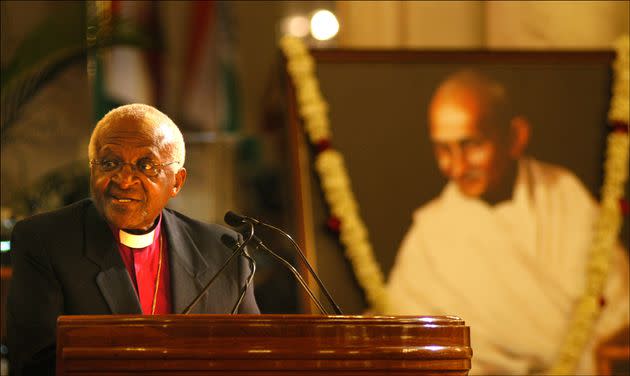 NEW DELHI, INDIA -  JANUARY 31, 2007: South Africa&#39;s Nobel laureate Archbishop Desmond Tutu speaks after receiving the Gandhi Peace Prize during a ceremony at Rashtrapati Bhavan, on January 31, 2007 in New Deli, India. (Photo by Arvind Yadav/Hindustan Times via getty Images) (Photo: Hindustan Times via Getty Images)