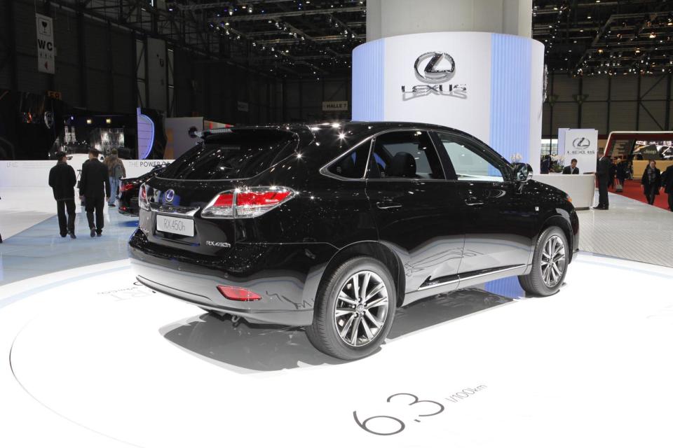 Continuing the rollout of its new styling look that makes the front of its cars resemble personal grooming devices, Lexus rolls out the updated RX 450h soft-road utility vehicle onto the stage at the 2012 Geneva Motor Show. Toyota's luxury arm says in addition to a hybrid version, it will also show a "F" sports edition — its attempt to assault the European sports-letter crowd of BMW's M division, Mercedes' AMG and Audi S.