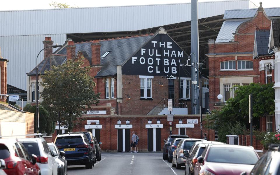 Fulham welcome Chelsea to Craven Cottage