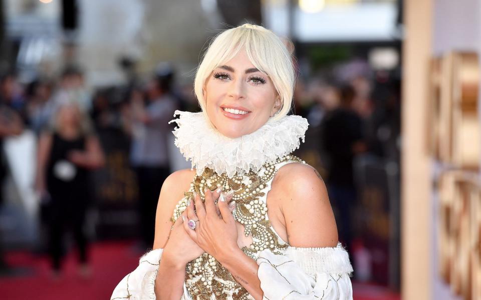 Ihr Stil sei vulgär, ihre sexualisierten Kleider würden die Kinder verderben: Mit dieser Begründung wurde Lady Gaga 2012 ein Auftritt im überwiegend muslimischen Indonesien verweigert. (Bild: 2018 Getty Images/Jeff Spicer)