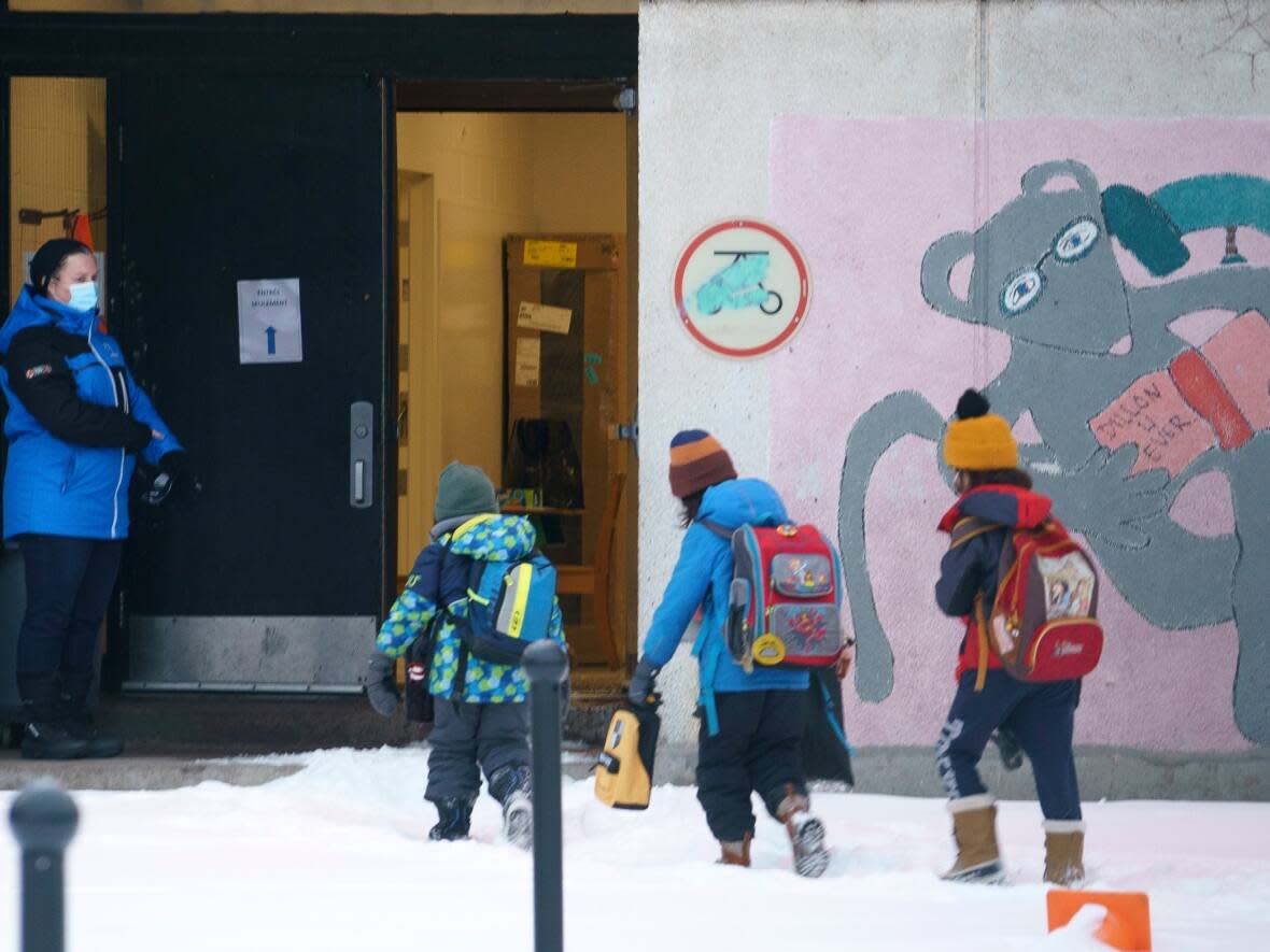 Elementary and high school students returned to Quebec schools after an extended winter break this year, and there were new public safety measures in place. (Paul Chiasson/The Canadian Press - image credit)