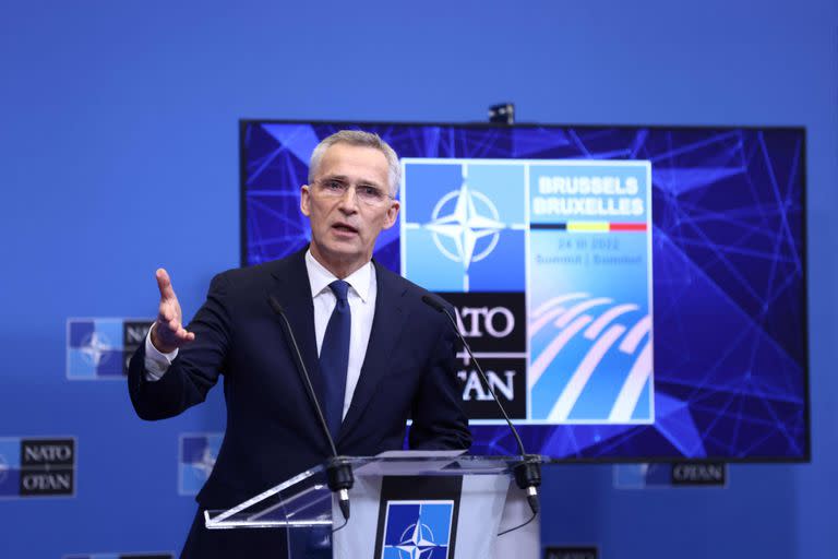 El Secretario General de la OTAN, Jens Stoltenberg, se dirige a una conferencia de prensa en la sede de la OTAN en Bruselas el 24 de marzo de 2022. 