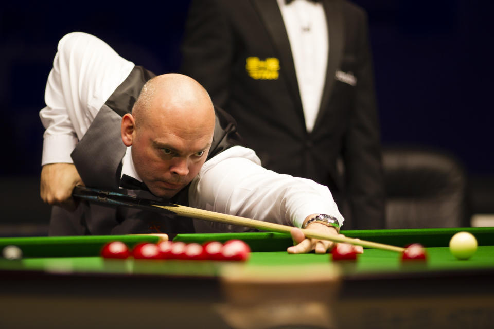 Former world champion Stuart Bingham feels he isn't getting the rub of the green at the latter stages of tournaments this season.