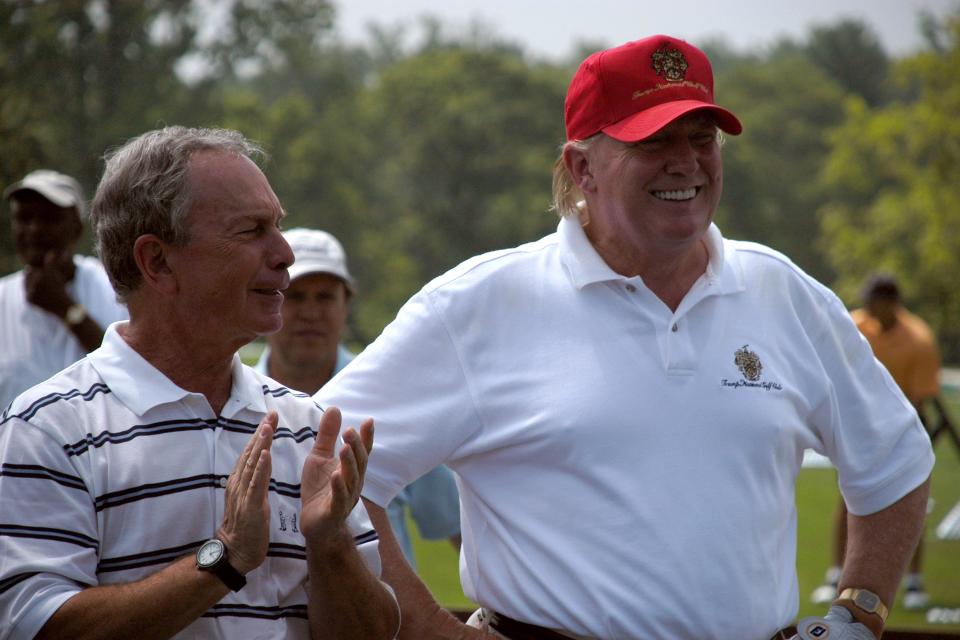 En su etapa como alcalde de Nueva York, Michael Bloomberg tuvo colaboración con el entonces magnate inmobiliario Donald Trump, si bien era Bloomberg quien gozaba del favor privilegiado de las élites neoyorquinas. (Getty Images)