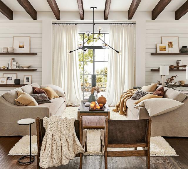 Fall Living Room Decor: Cozy Throw Pillows & Blankets - Jessica