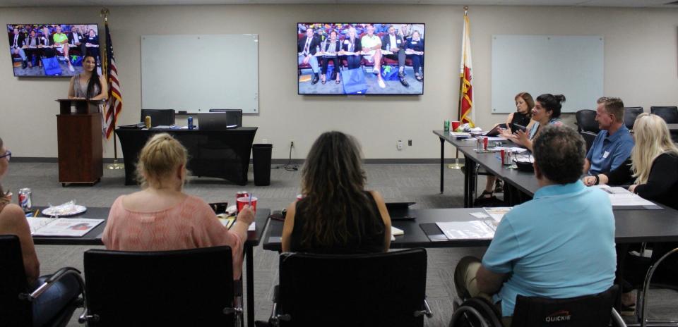 This year's Desert Fast Pitch nonprofit participants receive instructions from NPO Centric Director Stephanie Minor.