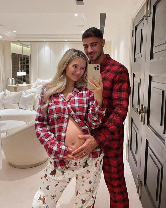 Molly-Mae takes last flight after babymoon with Tommy Fury as eagle-eyed  fans clock concerning photo detail - LancsLive