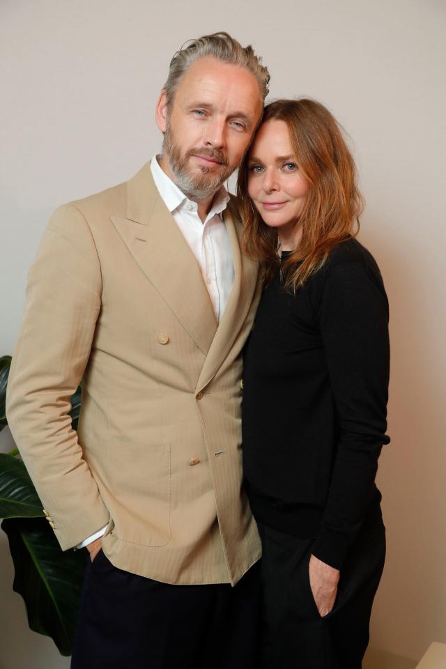 Stella McCartney enjoys an ice cream with husband Alasdhair Willis