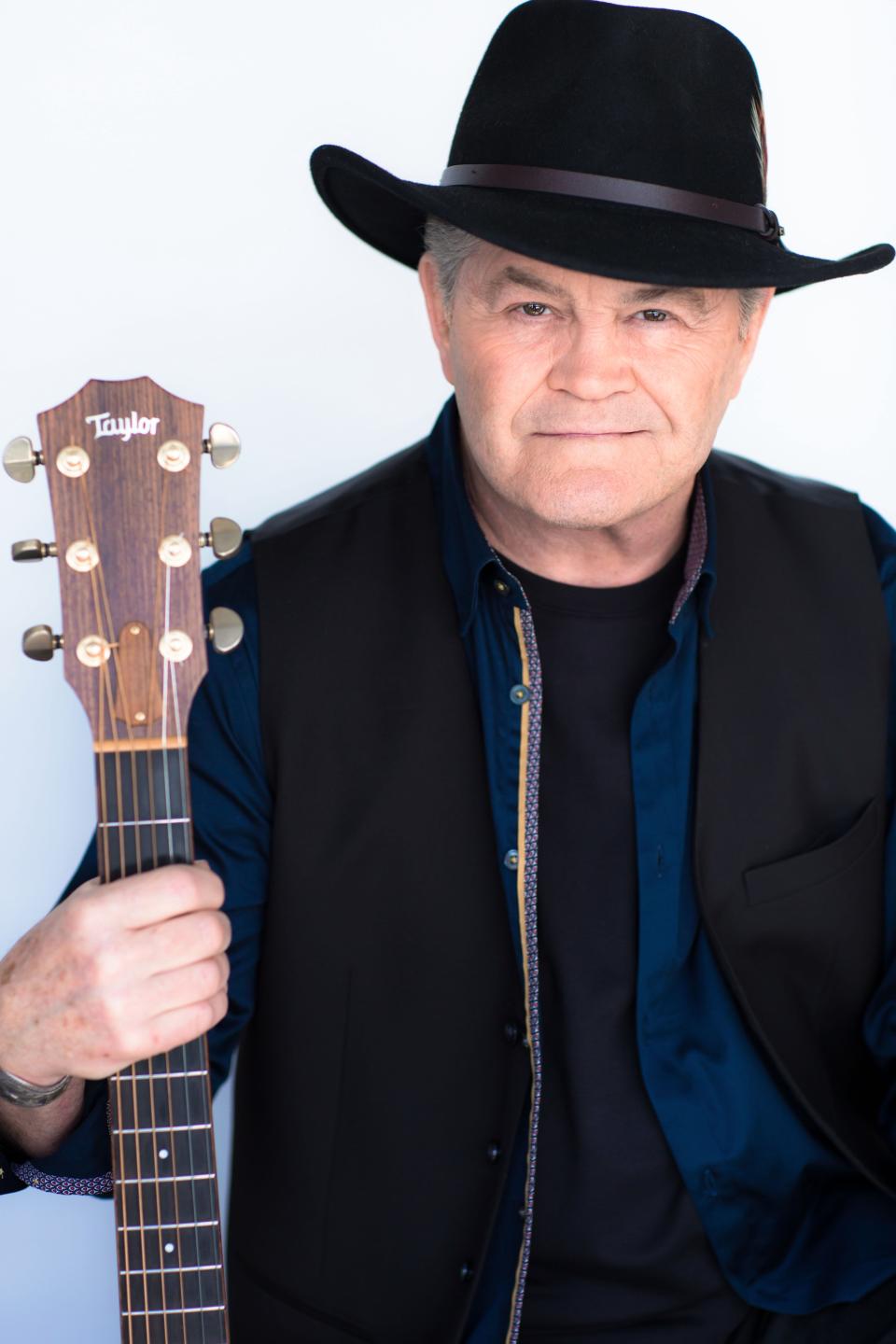 Former member of the Monkees and The Rascals, Micky Dolenz will headline the 2023 Abby Road on the River