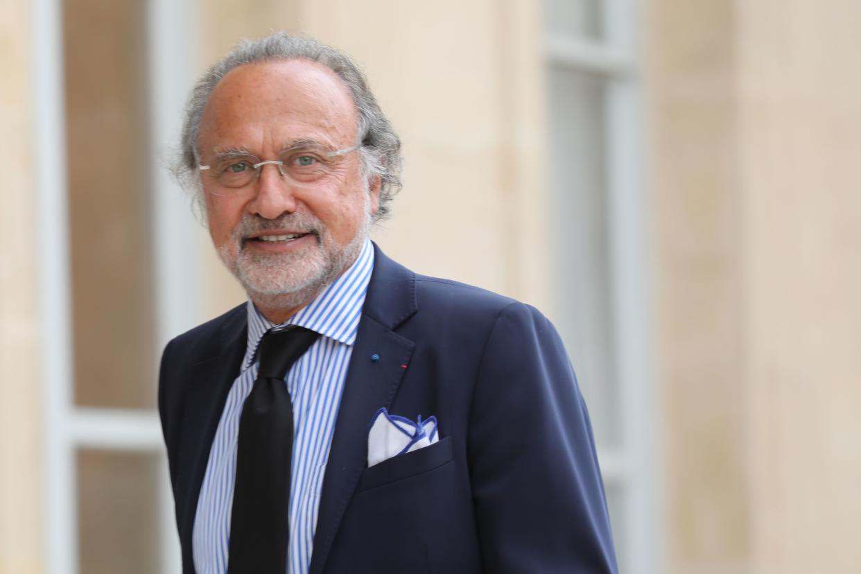 French right-wing Les Republicains (The Republicans, LR) party members of parliament Olivier Dassault poses as he arrives at the Elysee Palace in Paris on May 31, 2018, before French President announces measures for the preservation of heritage sites. (Photo by ludovic MARIN / AFP)        (Photo credit should read LUDOVIC MARIN/AFP via Getty Images)