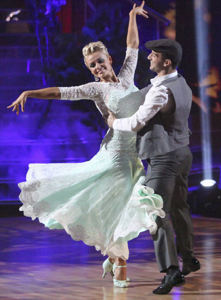 Katherine Jenkins and Mark Ballas (5/7/12)