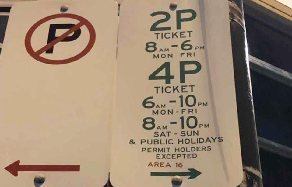 A Sydney parking sign has left many motorists baffled over its ‘confusing’ times. Source: aliksong/Reddit