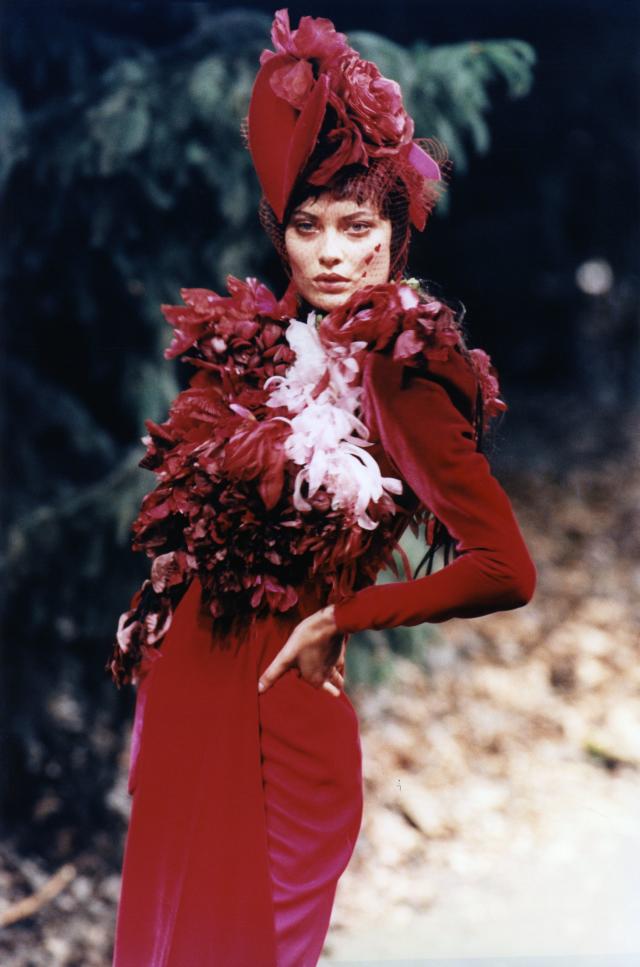 1998 Alexander McQueen For Givenchy Runway Red Leather Low-Plunge