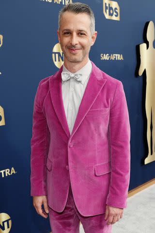 <p>Kevin Mazur/Getty</p> Jeremy Strong attends the 28th Screen Actors Guild Awards on February 27, 2022 in Santa Monica, California.